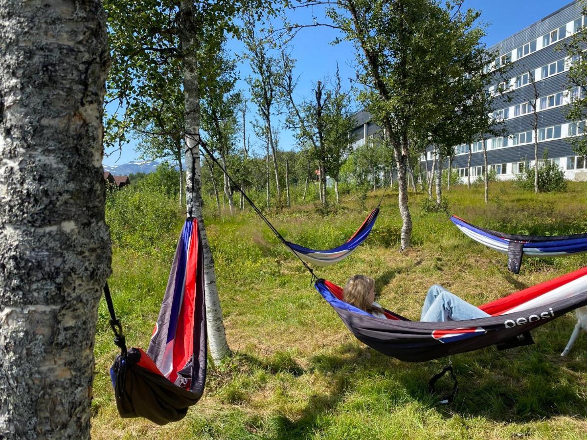 Leilighet Beitostolen Sentrum, Terrasse Og Innendors Parkering Extérieur photo